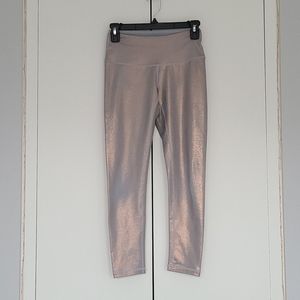 Size XS Zella metallic crop leggings